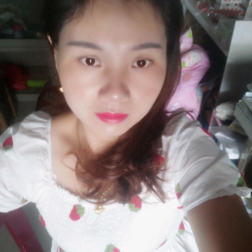 是英英呀🌻🎄