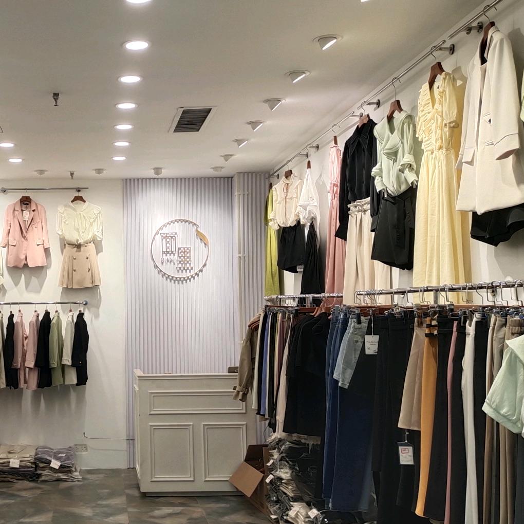 面里女装工厂批发点