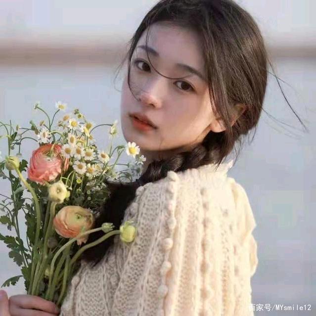出水芙蓉
