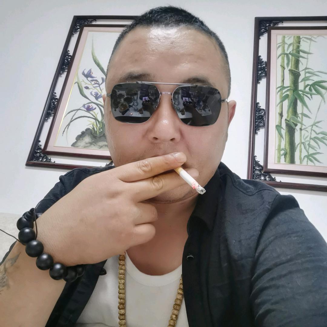 血，狼