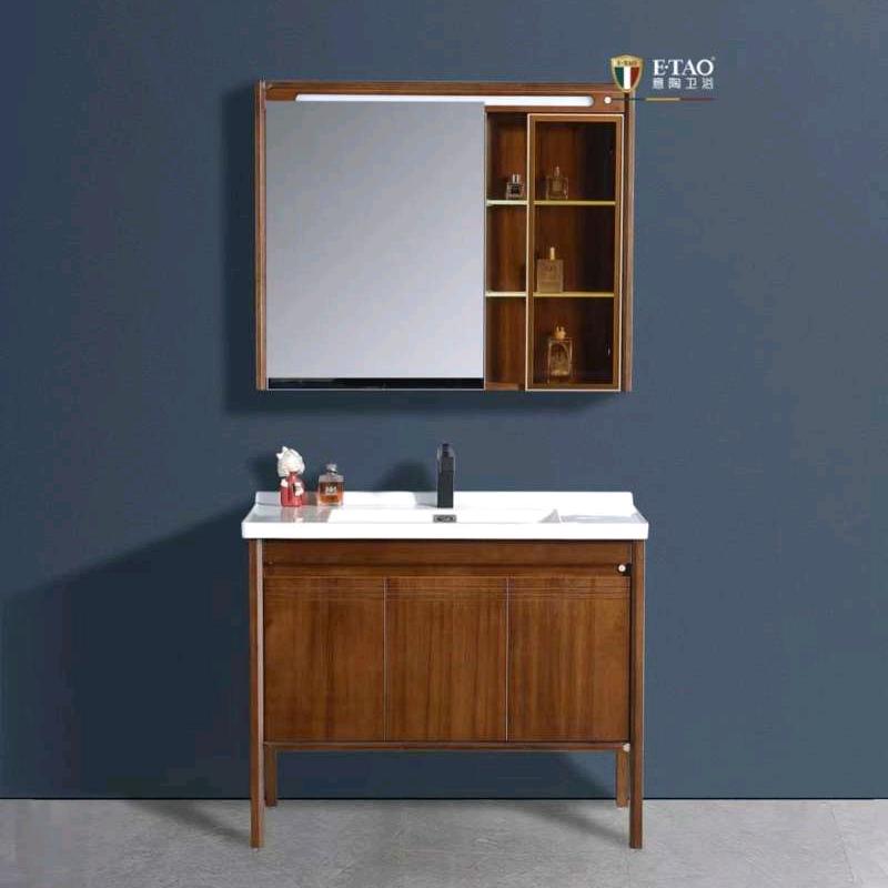 新绛文庙广场对面建军洁具