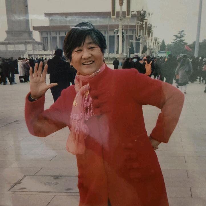 凌文华