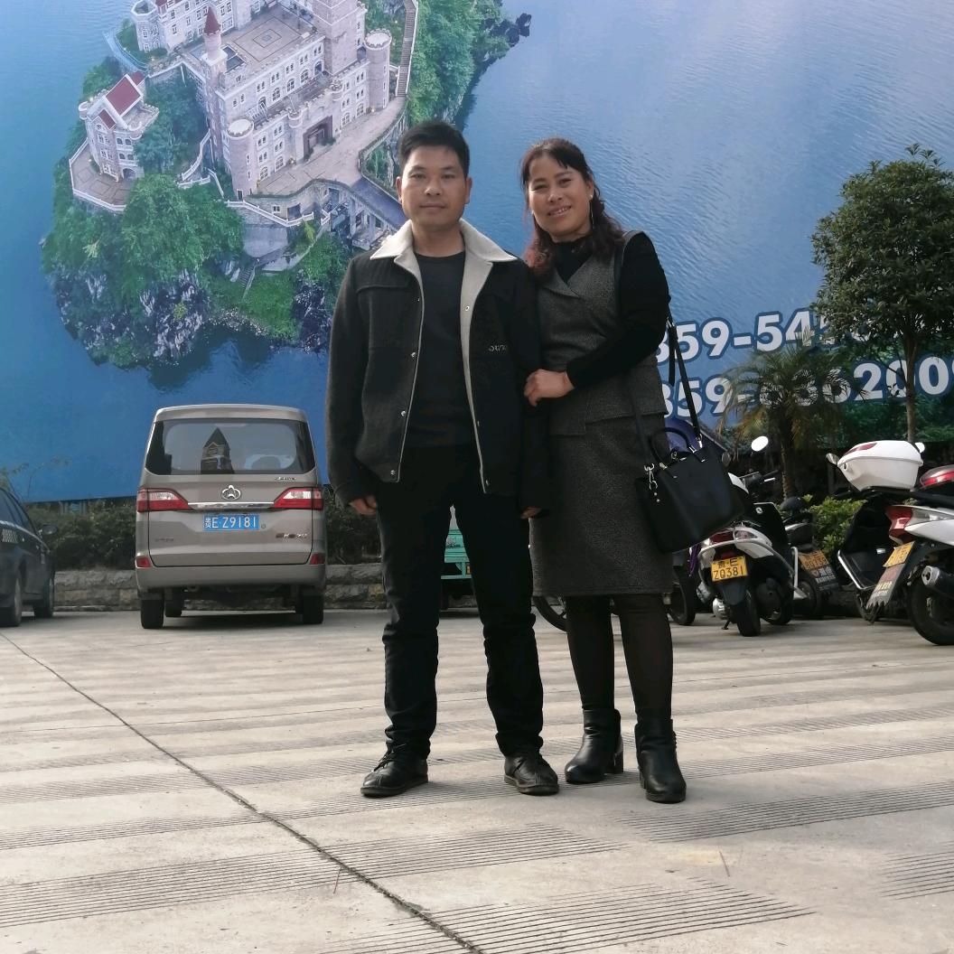 王敏，小车拉货