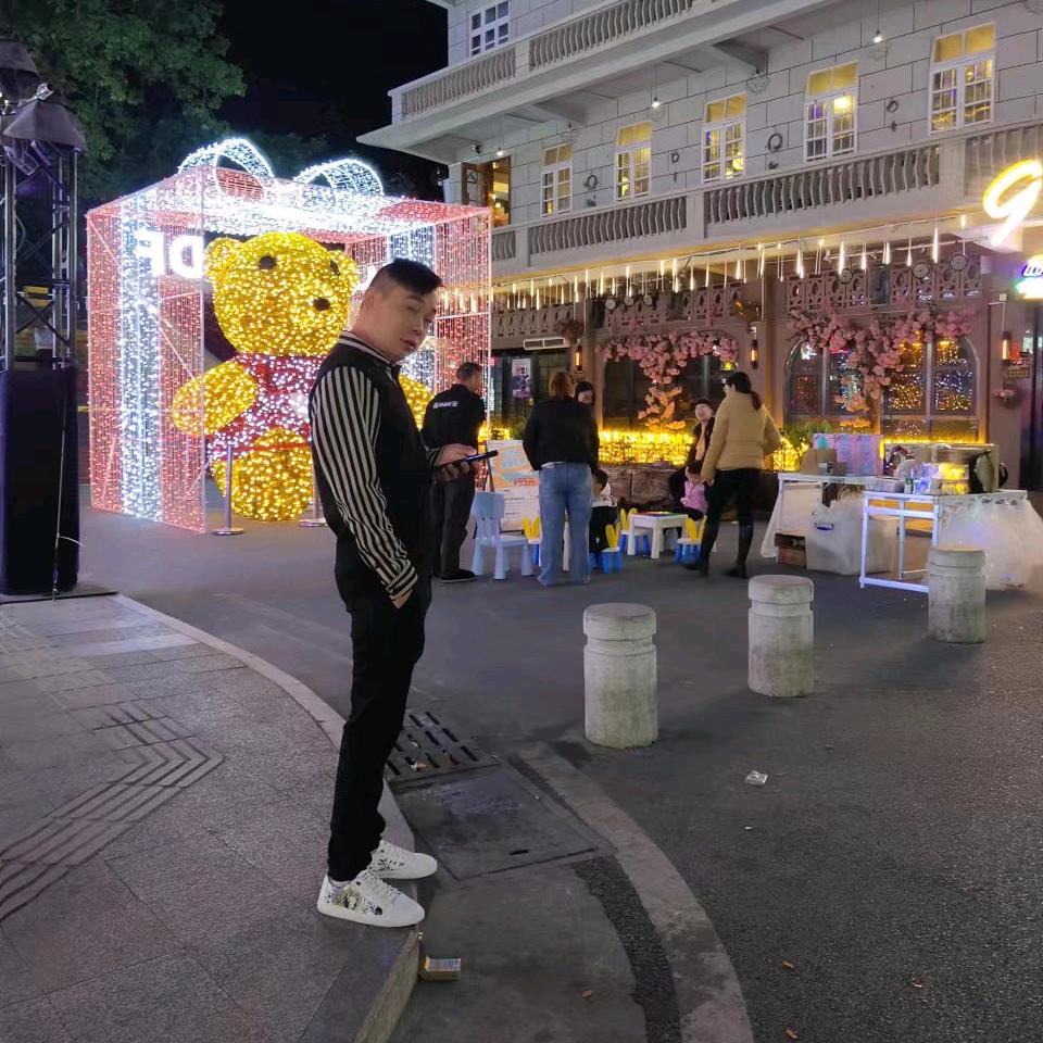 林儿响叮当(｡･ω･｡)ﾉ♡