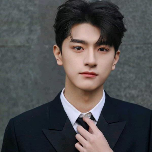 淡然一笑，淼，焱，意