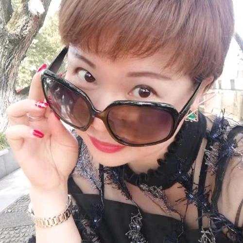 发哥小姐姐