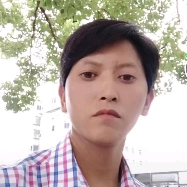 为了生活，在拼博