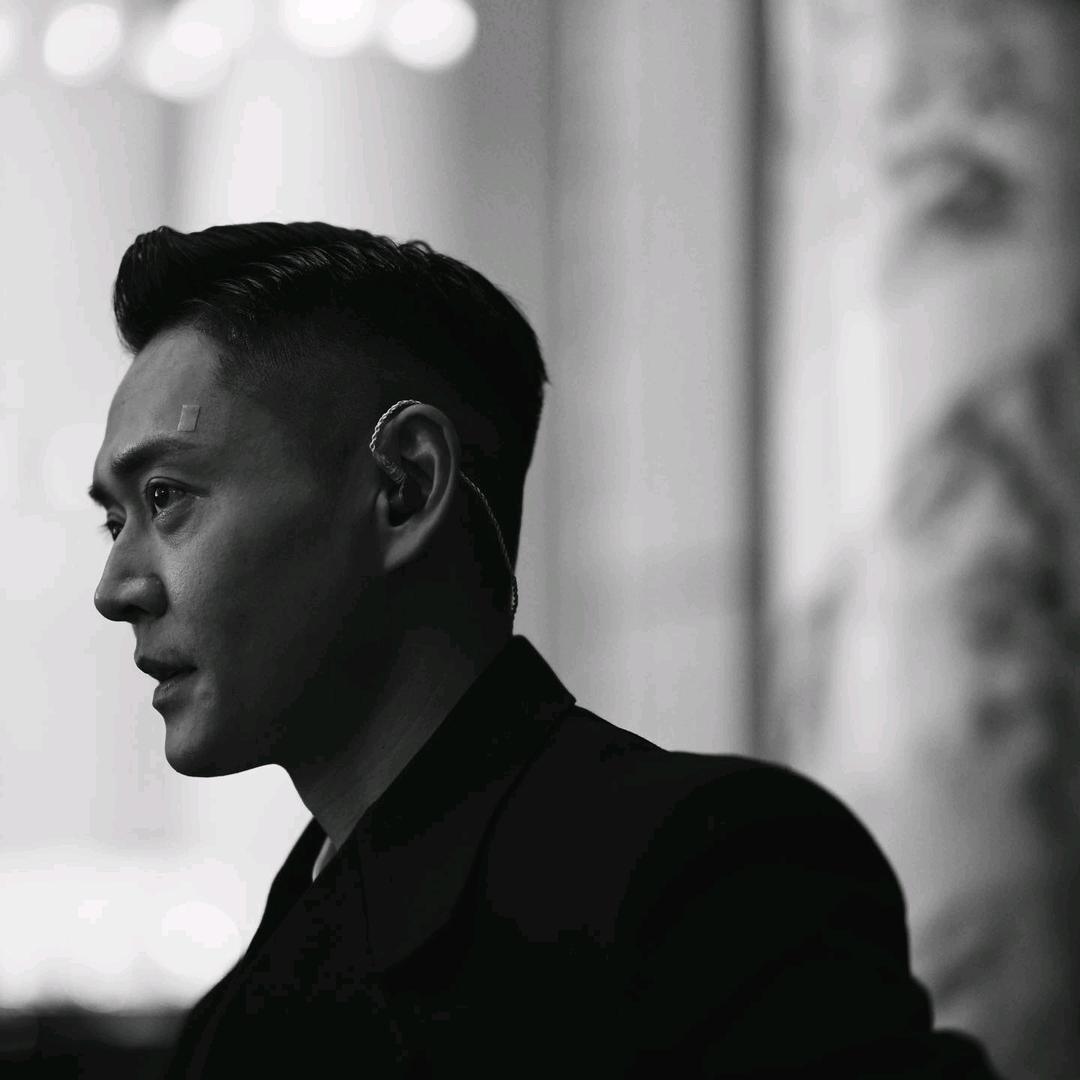 张振朗