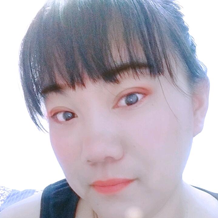 嫣然一笑
