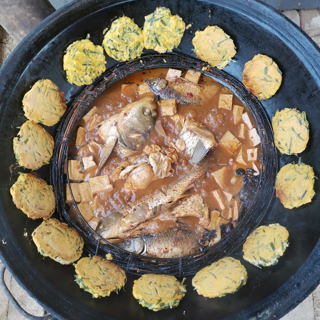 西大洋老二铁锅炖鱼