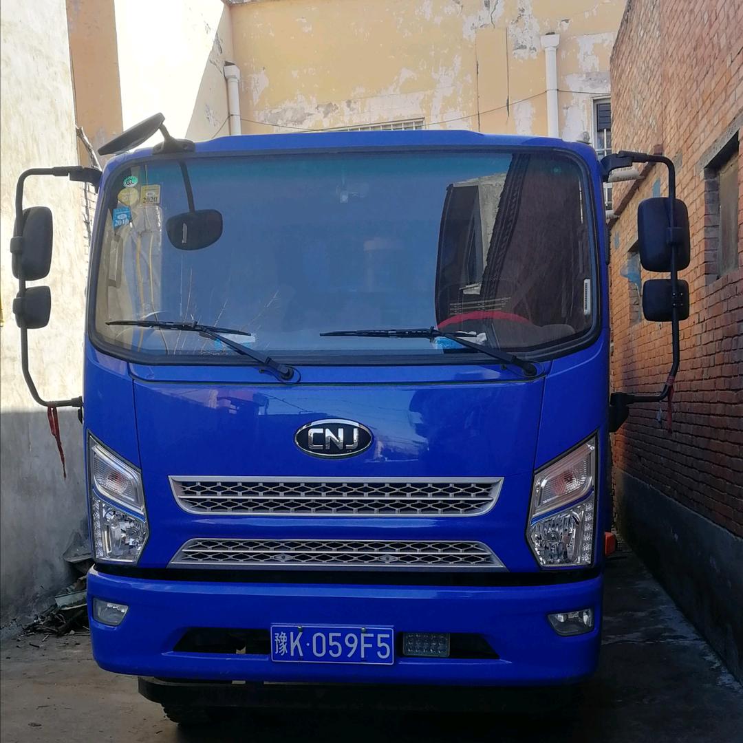 《李》