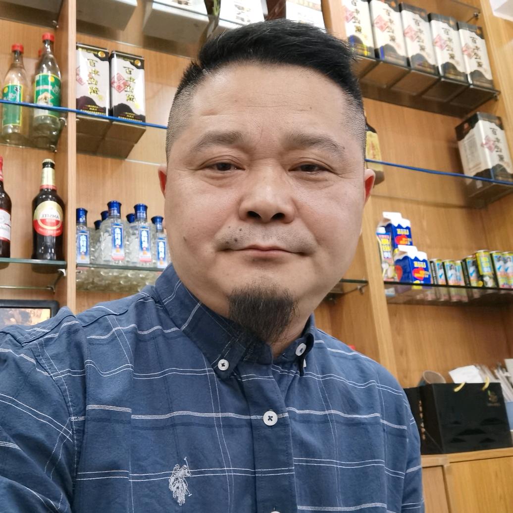 在无锡干餐饮的周鲜森