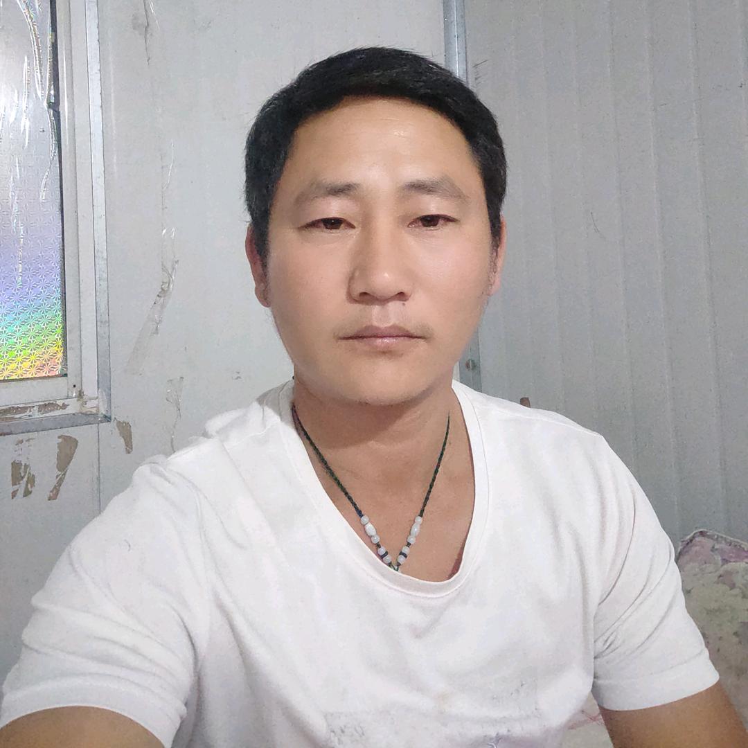 蒋一飞