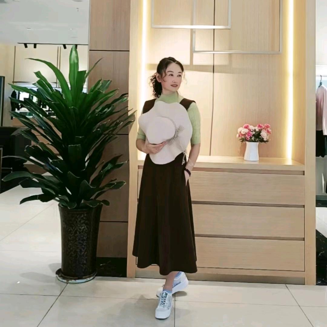 猢鲤（♞）(拒绝私聊）