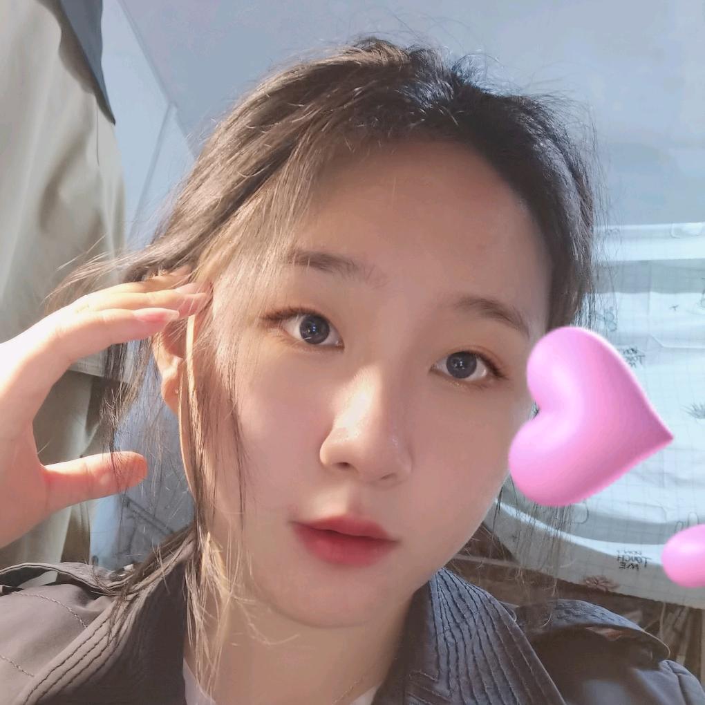 LU璐呦