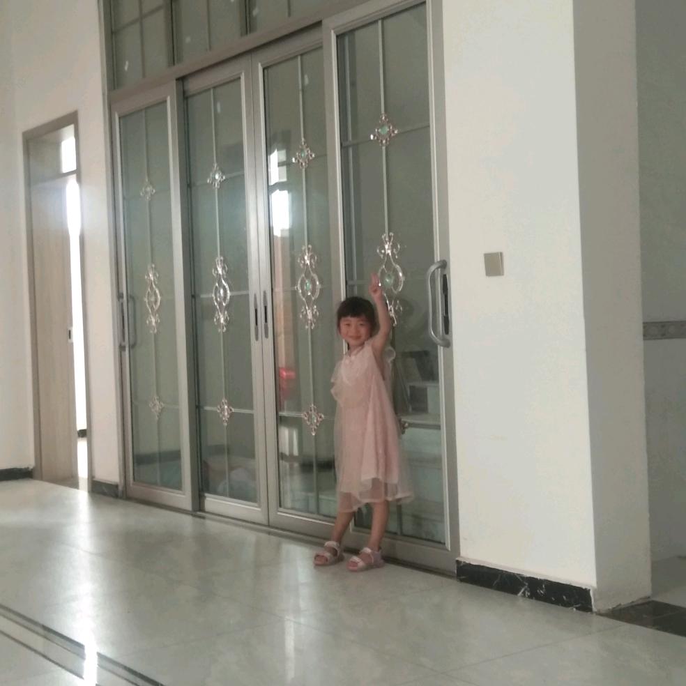 幸福一家人，，
