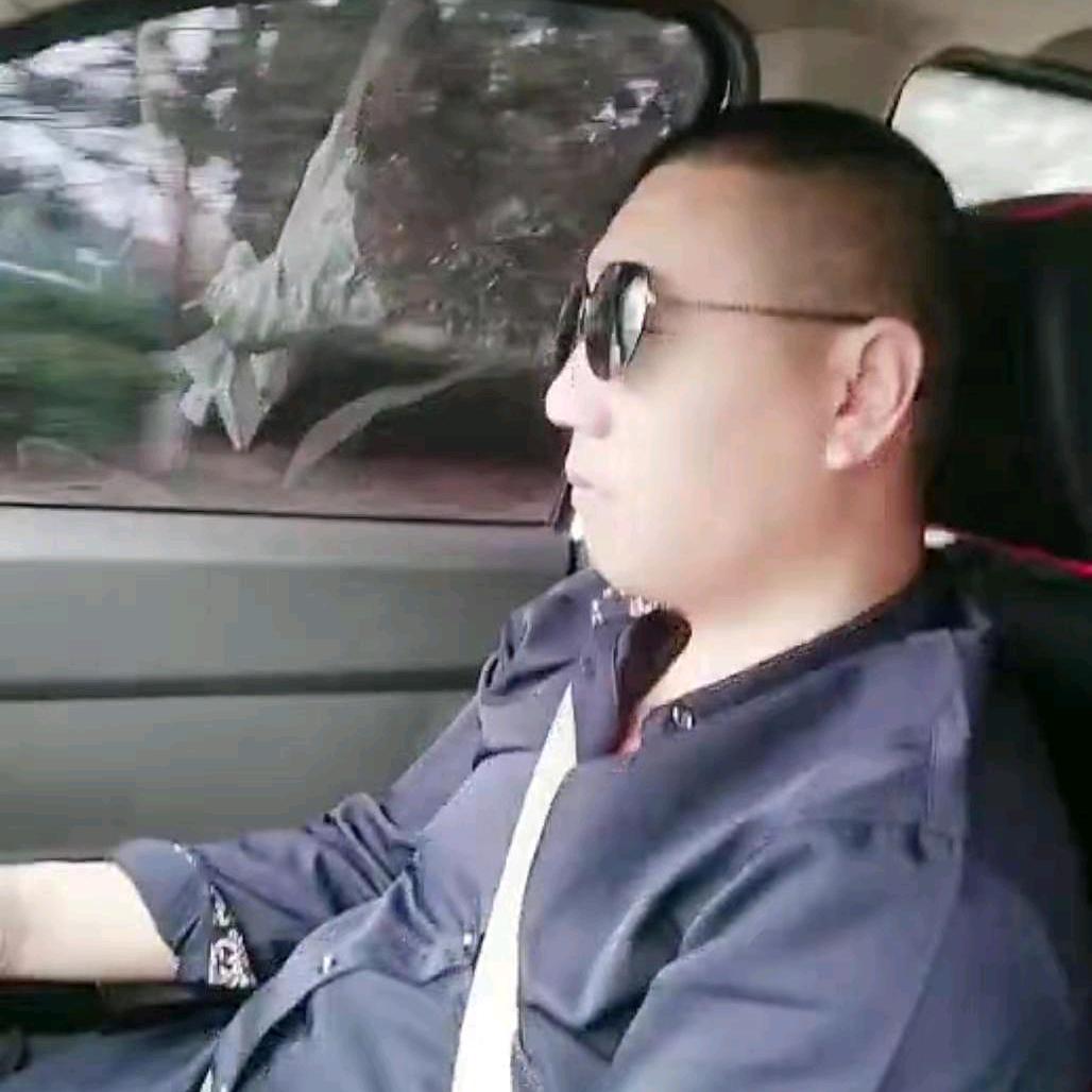 商丘出租车峰哥