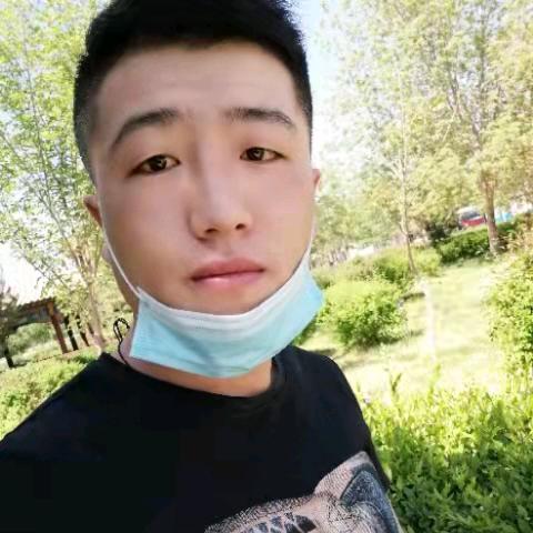 孟哥哥爱吃鱼🐠🐠