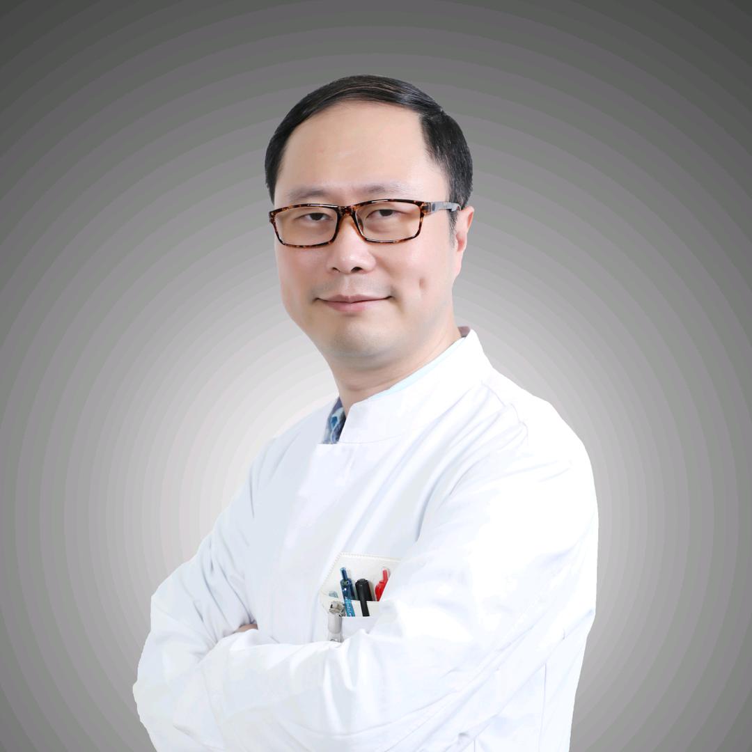 满腹经纶汤医生