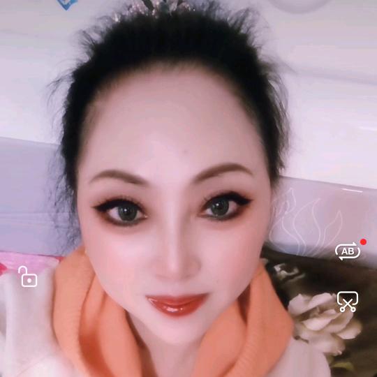 万宇妈（因有事暂时不能开播）