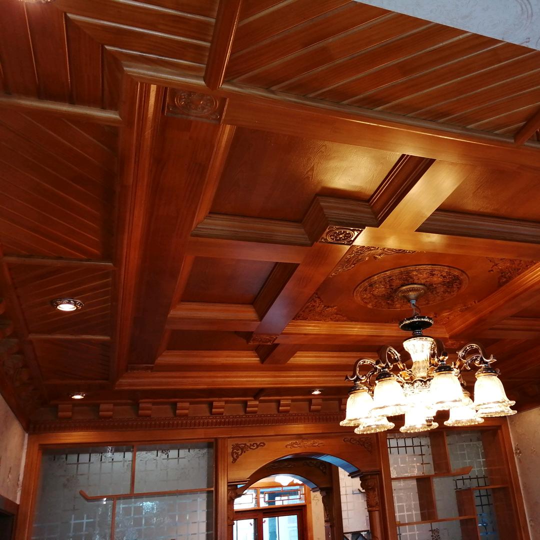 爱穿拖鞋的小刘