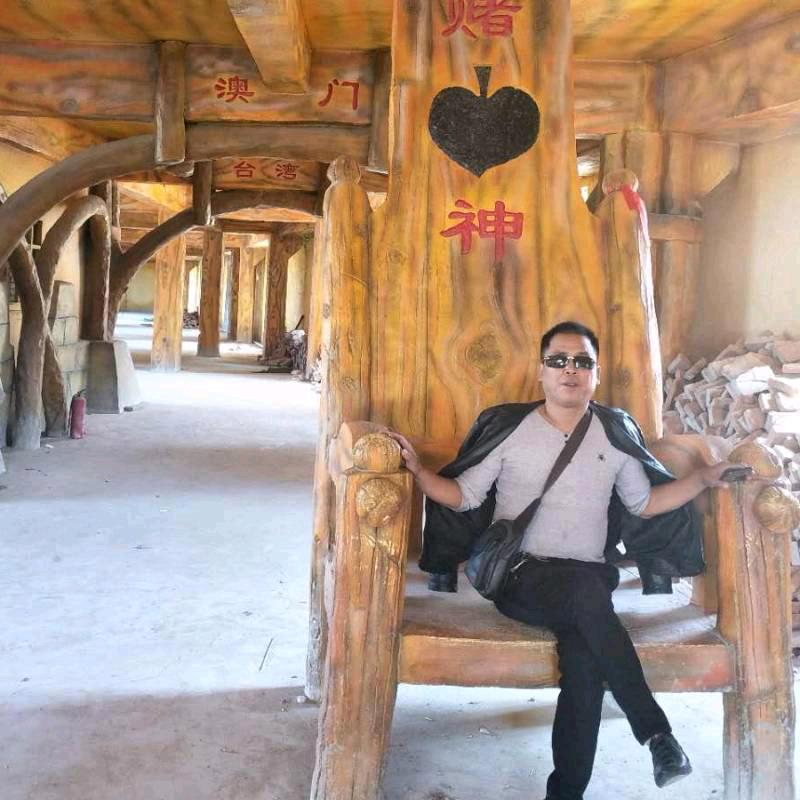 成就梦想，放飞未来！