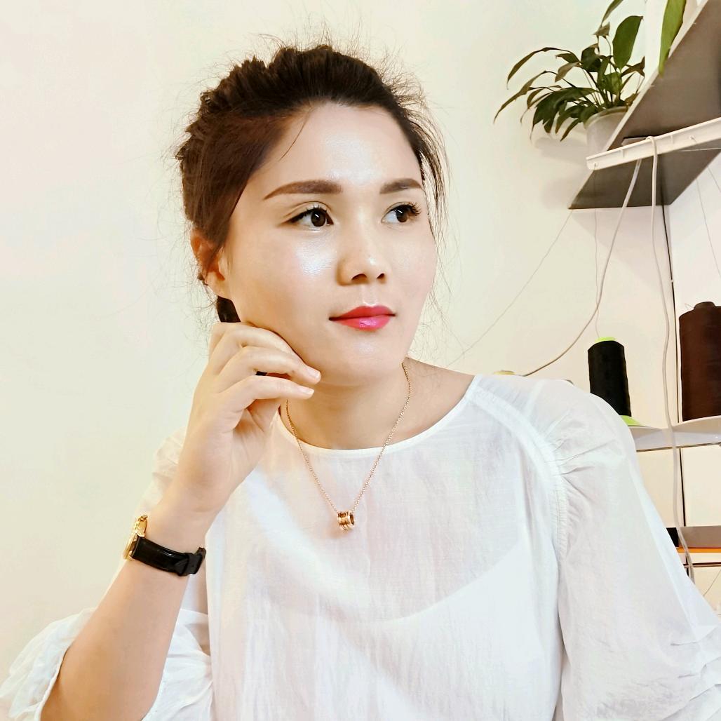 舒姐专业生产汽车脚垫