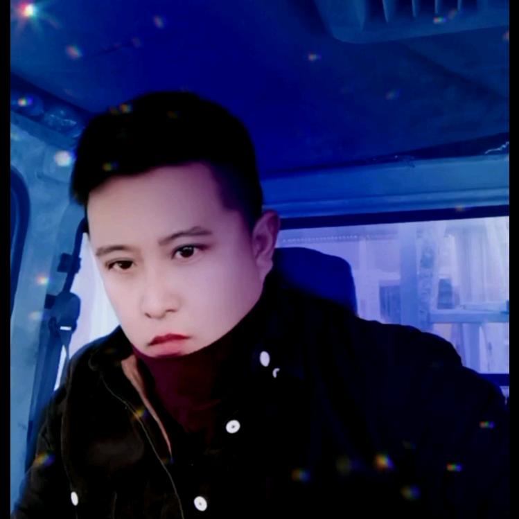 贤尼总裁（中国玻璃）
