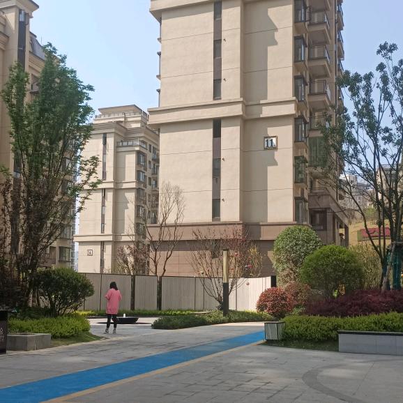 A专业拆收门窗铜铁铝打墙