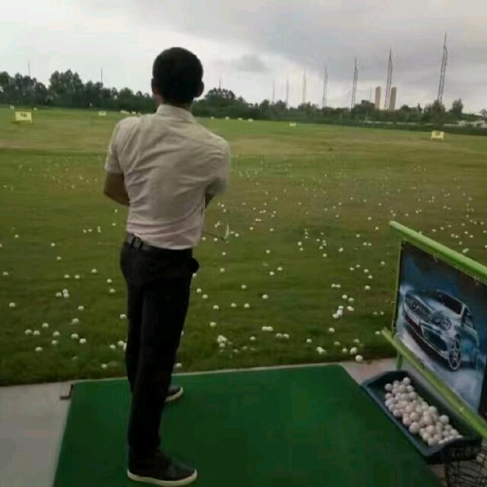 滑溜溜