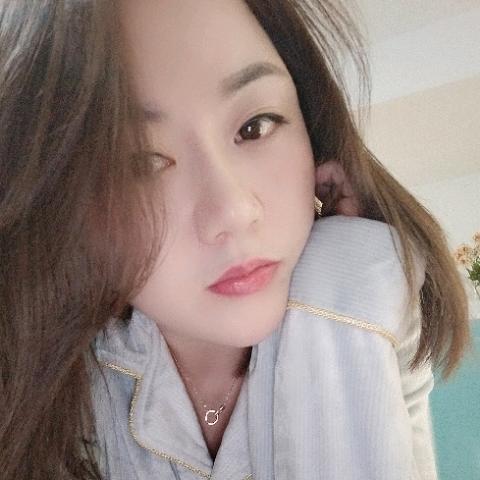 风⁸一样的女子