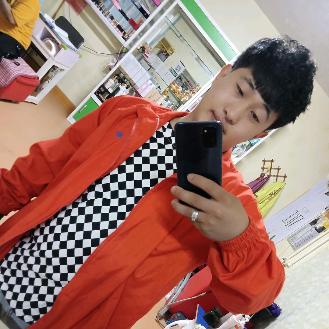 一颗心❤为你适可而止🍃