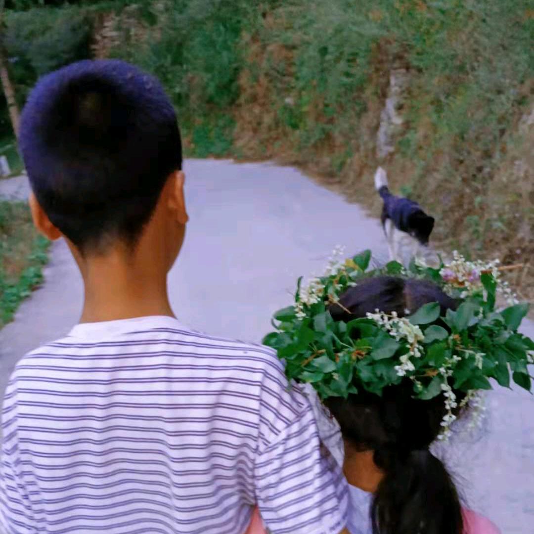 羌族小妹