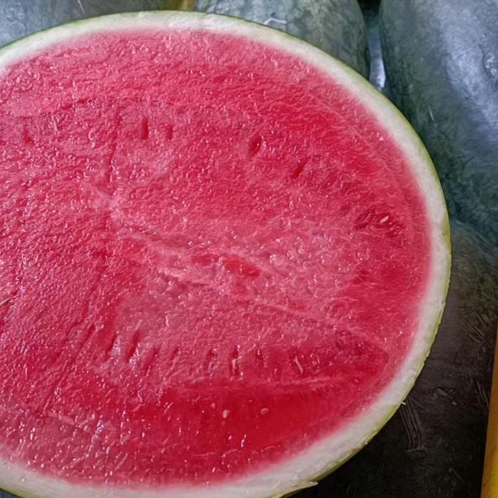 吃瓜群众@