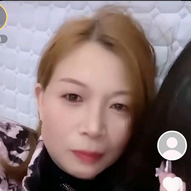秀兰头像