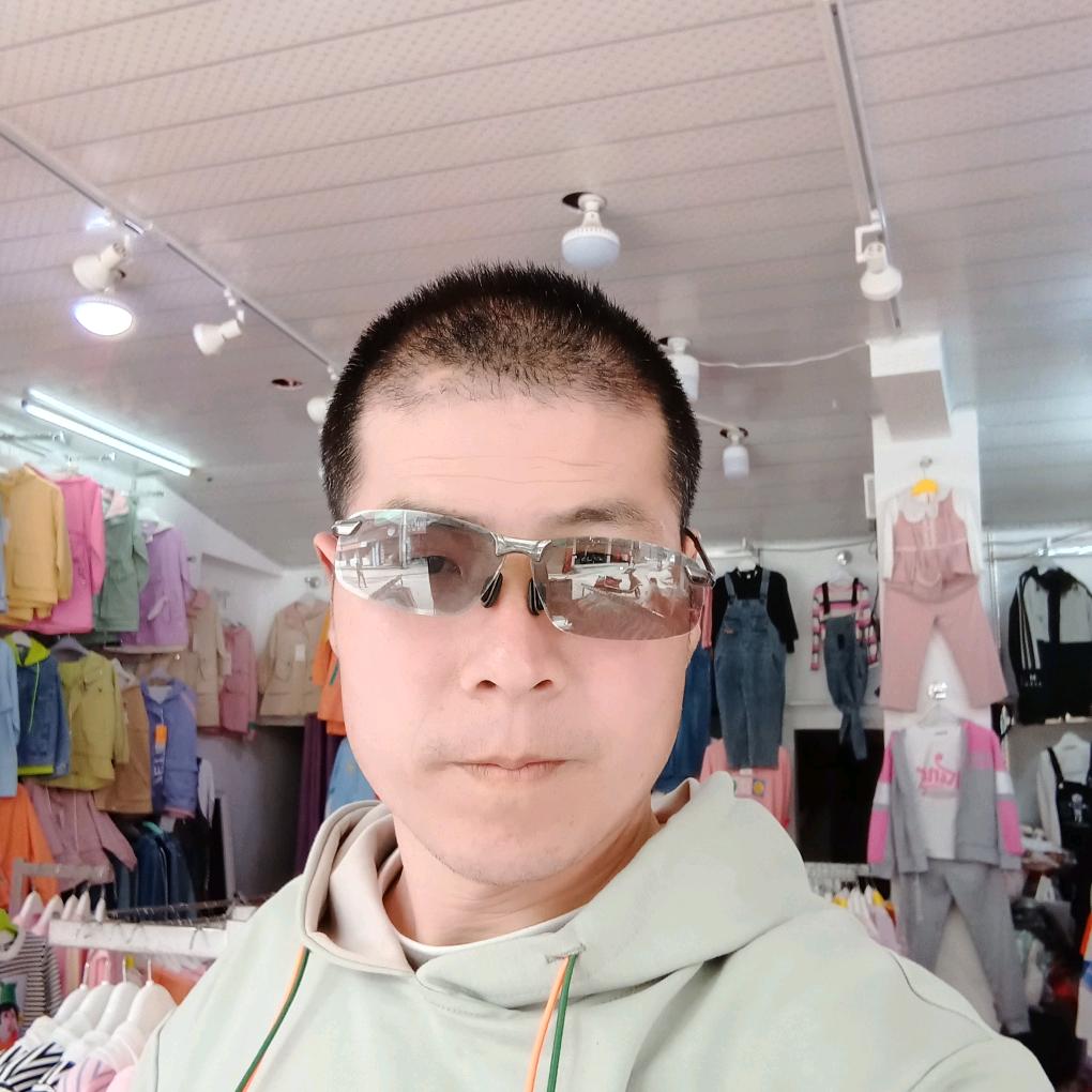 在不疯就老了