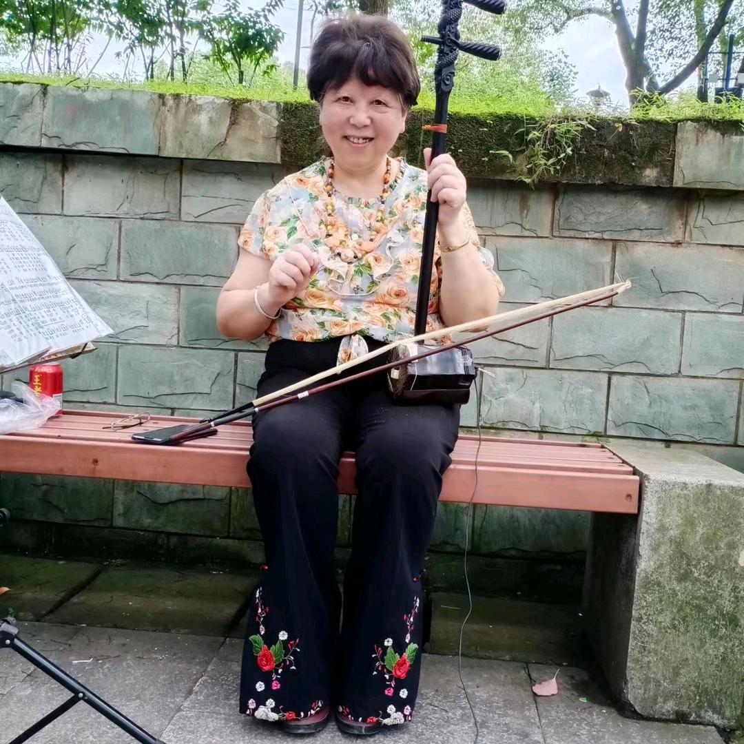 缪宗余蓉