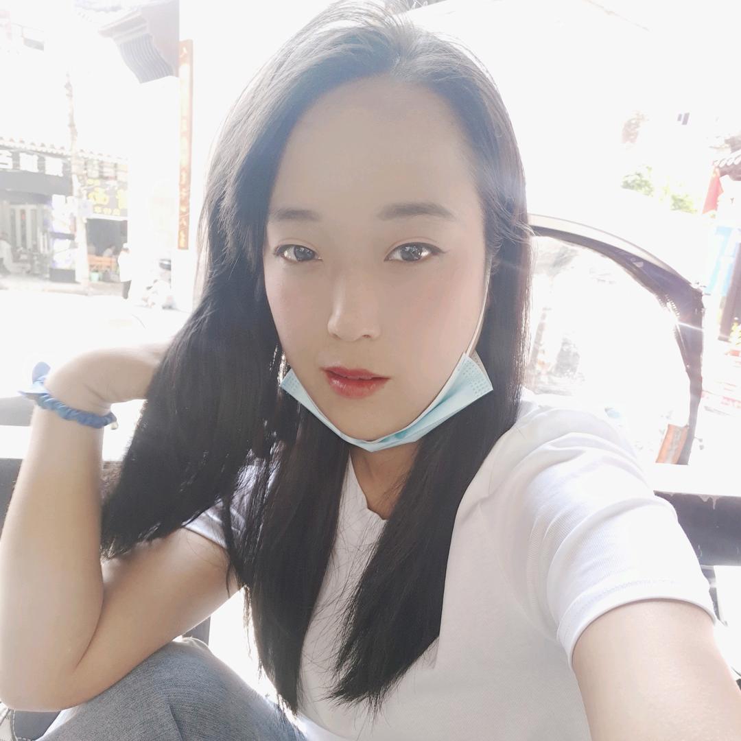 谢憨憨  独来独往