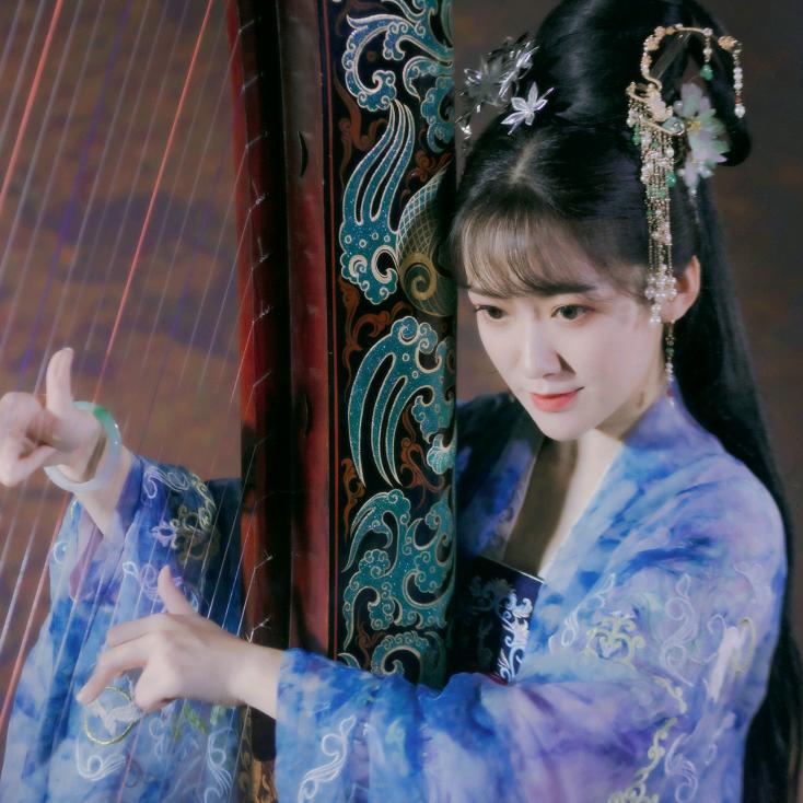 柳青瑶