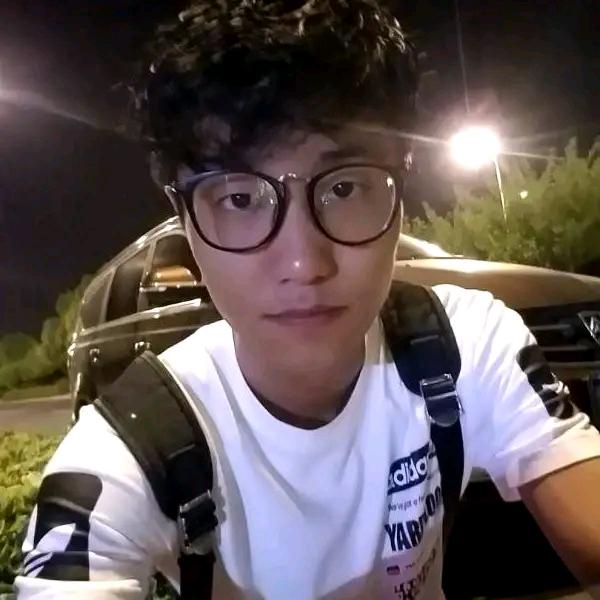 一片红叶向你问好