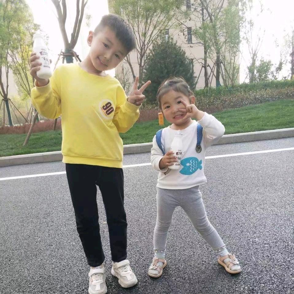 小贝贝童装