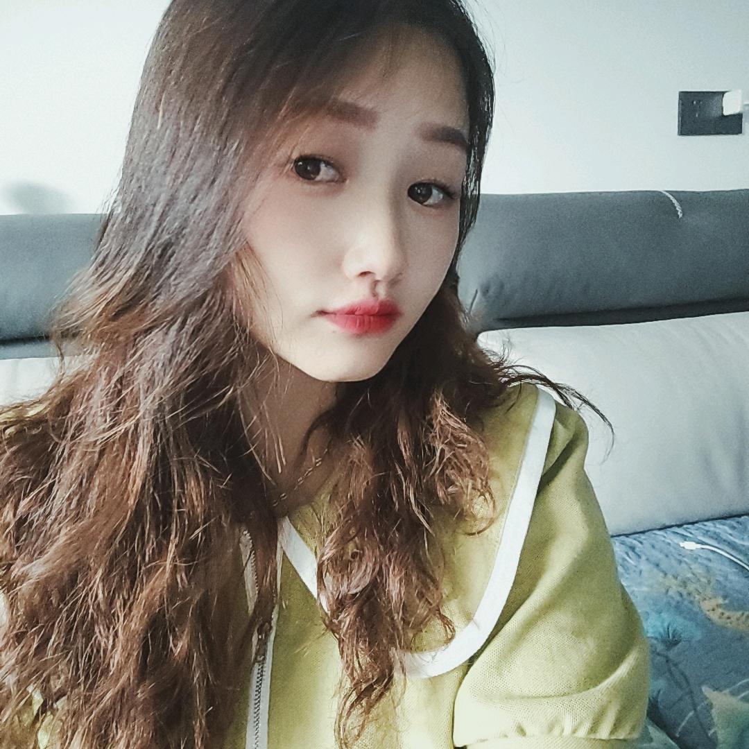 陌离