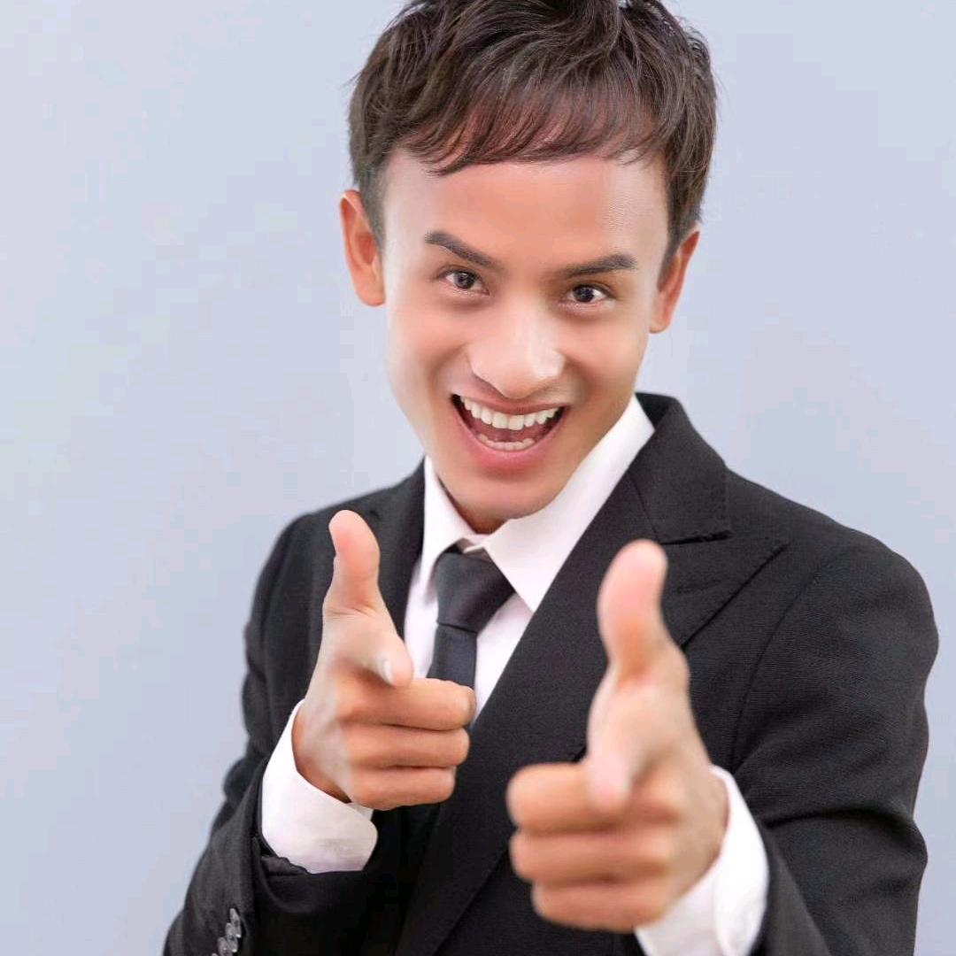加富靓仔麦小弟