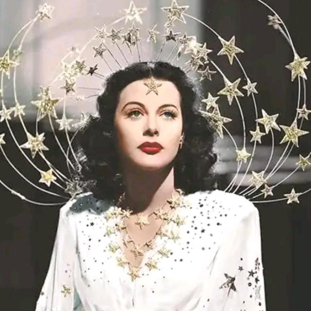 奥黛丽凯瑟琳赫本