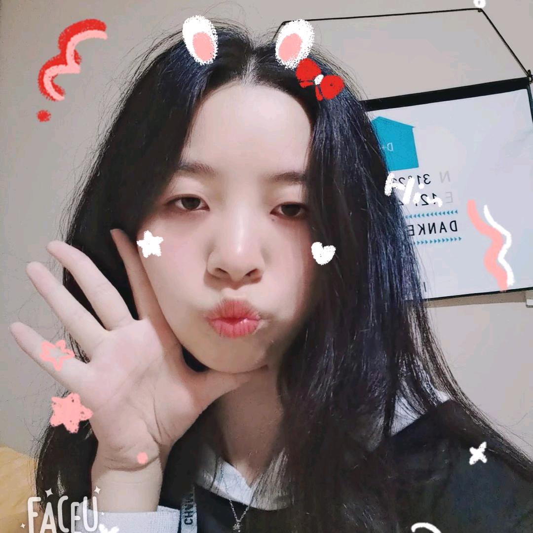 小兰小吃货耶