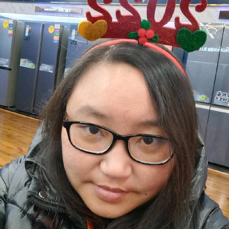 陈静