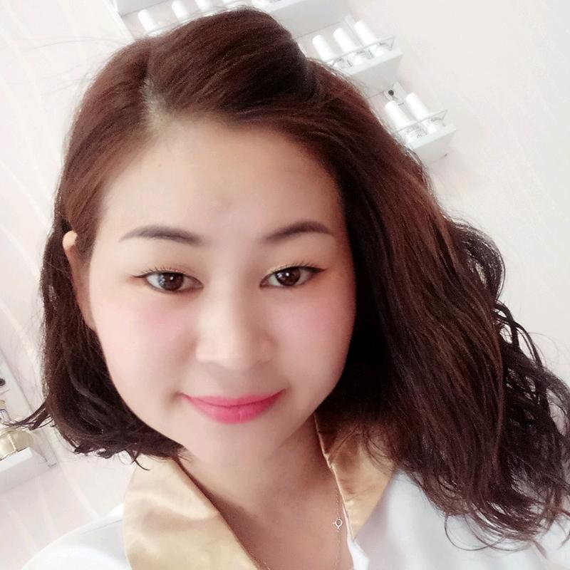 月亮哭了