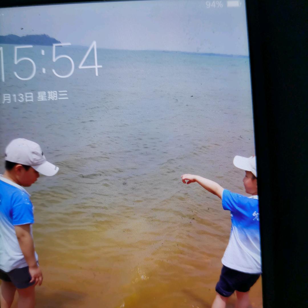 卢包妹