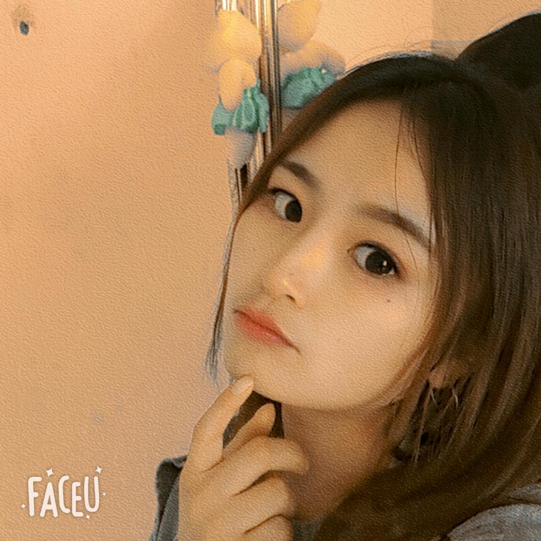 摆摊小美