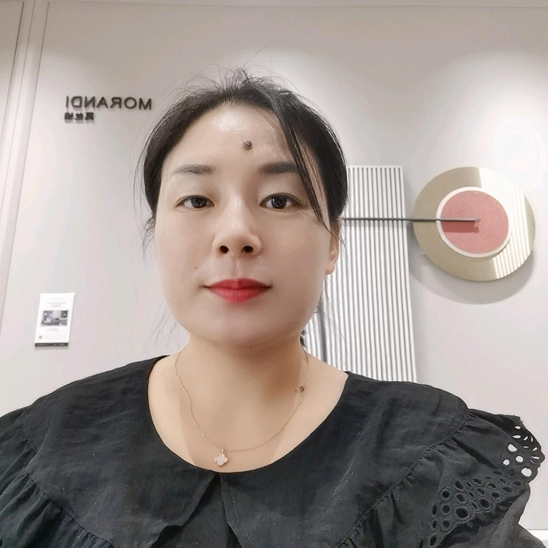 英山马可波罗瓷砖的丽姐